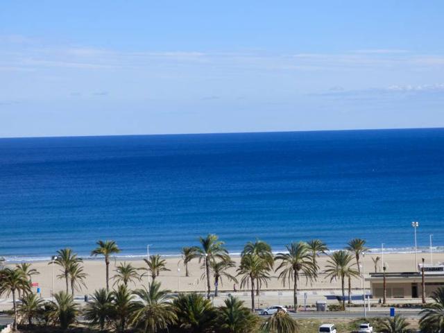 ✨🏖️ Exclusivo piso reformado con vistas al mar en San Juan Playa 🏡🌊 photo 0