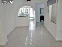 VIVIENDA EN VENTA EN EN ZONA CANALETA PRIMERA ALTURA SIN ASCENSOR photo 0