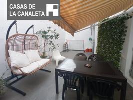 PISO CON TERRAZA DE 25M2 A LA VENTA EN ZONA CANALETA photo 0