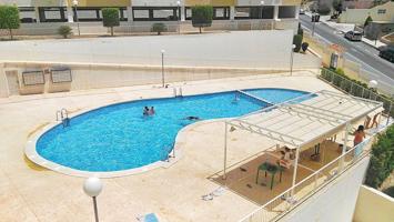 APARTAMENTO CON PISCINA Y GARAJE photo 0