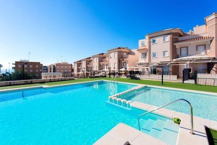 Calas de Santiago Bernabeu - Excelente apartamento photo 0