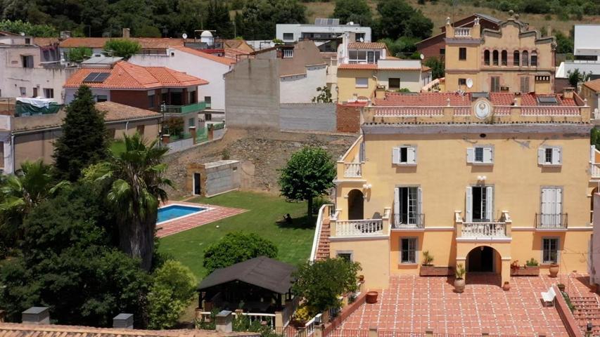 EL MARESME - TEIA - CASA DE ESTILO NEOCLÁSICO photo 0