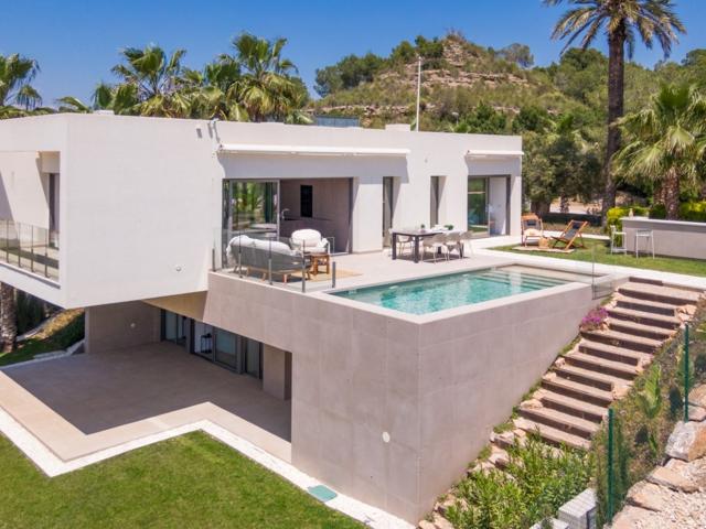 Lujosas villas de diseño exclusivo de 3 dormitorios en un campo de golf photo 0