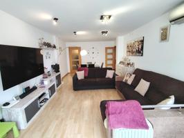 Piso en venta en Sant Andreu de La Barca (centro) photo 0