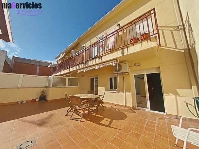 Amplio Piso en Cunit Diagonal a Solo 7 Minutos de la Playa photo 0