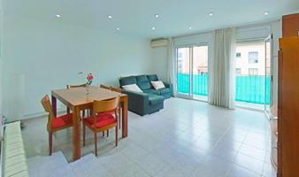 Piso en excelente ubicación junto al Ayuntamiento – L’Hospitalet photo 0