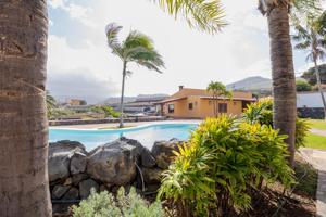 VILLA EXCLUSIVA CON UBICACIÓN PRIVILEGIADA photo 0