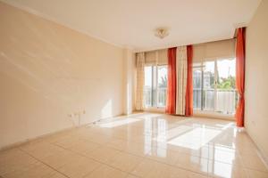 Espectacular piso de 3 habitaciones en venta en el centro de Los Realejos photo 0