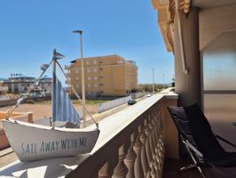 ¡Vive a Pocos Metros del Mar! Magnífico Apartamento en Playa del Grao de Moncofar photo 0