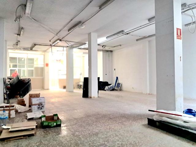 Local Comercial en Aldaia photo 0