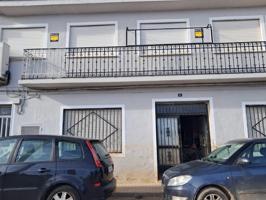 Se vende Local-Vivienda ideal para inversores photo 0