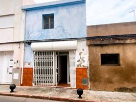 RENUEVA SU HISTORIA Y HAZLA TUYA – CASA CON TERRAZA EN FAURA photo 0