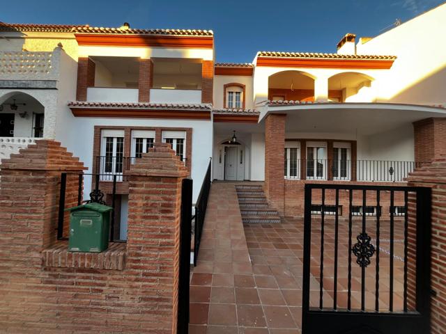 Descubre tu nuevo hogar en Huéscar: Elegancia, confort y naturaleza photo 0