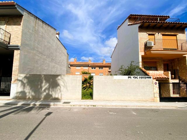 ¡Construye tu Futuro en Faura! Solar Urbano de 170 m² photo 0