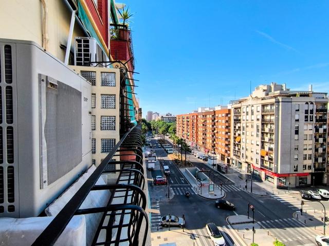 Vivienda luminosa, espaciosa y con todo lo que necesitas para disfrutar de Valencia al máximo photo 0