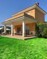 Chalet con encanto en Ontinyent – Tranquilidad, espacio y calidad de vida photo 0
