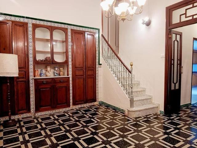 Casa de Pueblo de 358m² con Patio y en Benifaió Centro photo 0