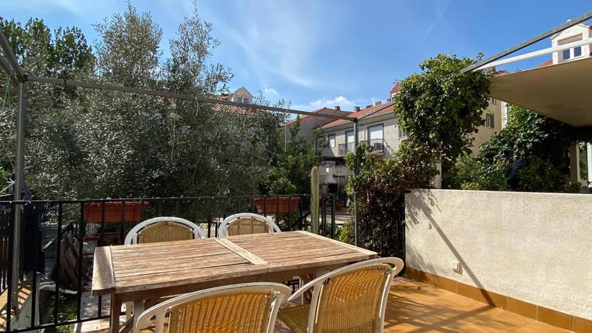 ¡OPORTUNIDAD ÚNICA! Adosado de 4 plantas, CON GARAJE, DOBLE TERRAZA Y BUHARDILLA en Manises photo 0