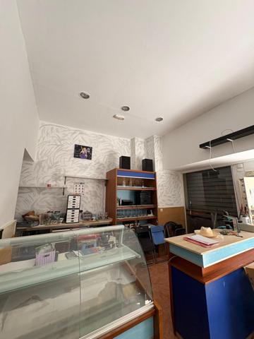 Oficina En alquiler en Torrefiel, Valencia photo 0