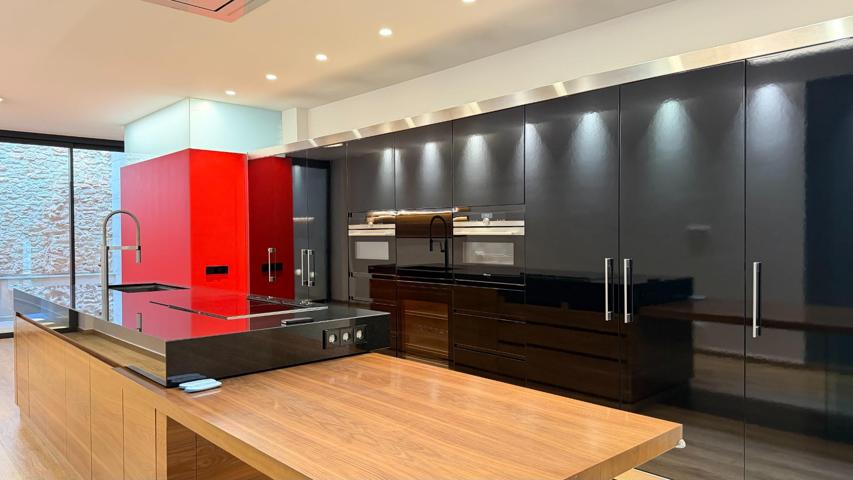 Lujo, Diseño y Confort en el Corazón de Silla photo 0