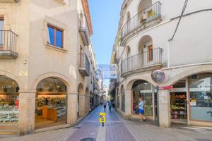 Oportunidad Única de Local Comercial en el Centro de Tossa de Mar – Calle Nou, 1 photo 0