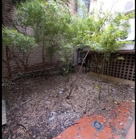 🏙️ ¡Espacioso local tipo dúplex con patio y parking en Sant Gervasi! photo 0