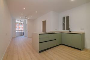 🏡 Piso Reformado a Estrenar entre la Sagrada Familia y el Parc Güell photo 0