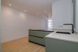 🏡 Piso Reformado a Estrenar entre la Sagrada Familia y el Parc Güell photo 0