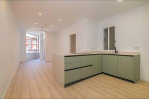 🏡 Piso Reformado a Estrenar entre la Sagrada Familia y el Parc Güell photo 0