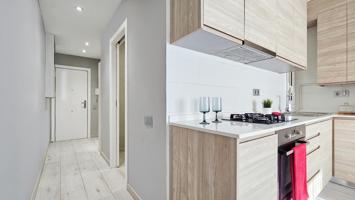 Piso reformado en venta en El Clot – 2 habitaciones y ascensor photo 0