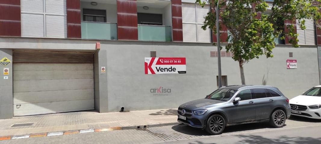 LOCAL COMERCIAL EN ALQUILER EN EL EJIDO photo 0