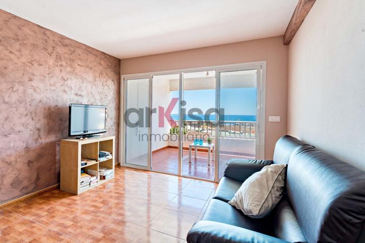 PISO EN VENTA EN BALANEGRA - REFORMADO Y LISTO PARA ENTRAR A VIVIR photo 0