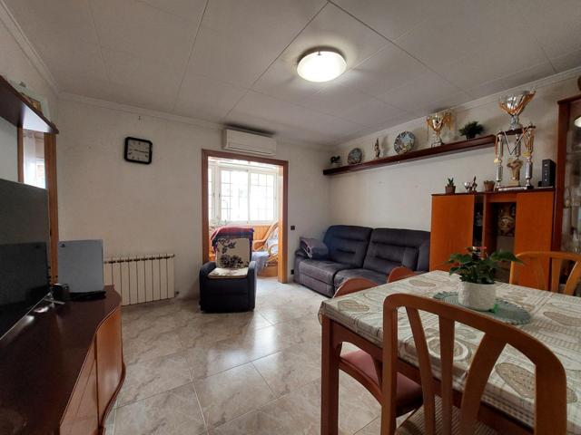 Piso junto a Pl Llucmajor - República photo 0