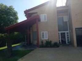21INMOBILIARIAS VENDE ESTUPENDO CHALET SEMINUEVO EN ZONA SIERRA PERENCHIZA photo 0