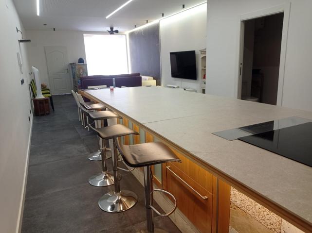 21 Inmobiliarias Vende Local en Perfecto Estado para Vivir photo 0