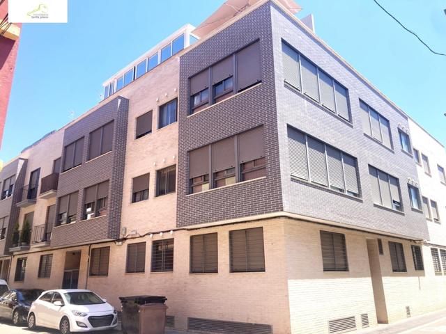 Vivienda seminueva de 3h y 2b, sin amueblar, en Sedaví, Visítala en 360º desde donde tú quieras photo 0