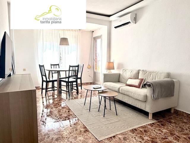 Vivienda de 3 habitaciones reformada y amueblada cercana a Ruzafa. Visítala en 360º desde donde tú quieras photo 0