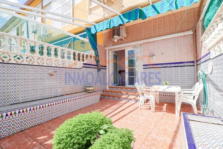 ACOGEDOR DÚPLEX DE 2 HABITACIONES, 2 BAÑOS Y JARDÍN. EN LOS ALCÁZARES, MURCIA photo 0