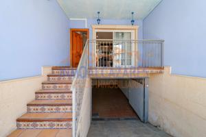 TRIPLEX DE 4 HABITACIONES, 3 BAÑOS Y SÓTANO. EN EL CENTRO DE LOS ALCAZARES, MURCIA photo 0