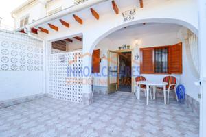 ESPECTACULAR BUNGALOW EN PLANTA BAJA DE 2 DORMITORIOS, CON AMPLIO JARDÍN EN LOS ALCÁZARES, MURCIA photo 0