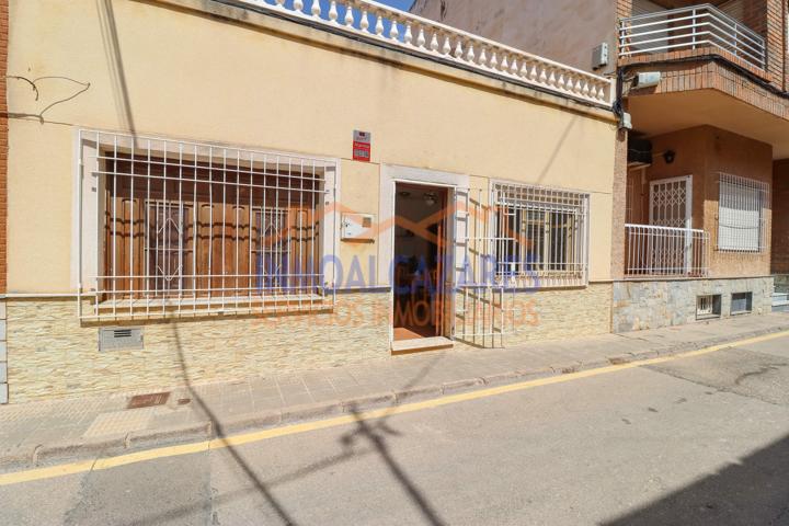 A 150M DE LA PLAYA, CHALET DE 3 HABITACIONES, 2 BAÑOS Y SOLARIUM EN LOS ALCÁZARES, MURCIA photo 0