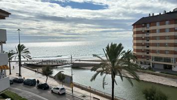 BONITO PISO CON VISTAS AL MAR A TAN SOLO 100M DE LA PLAYA DE CALAFELL photo 0