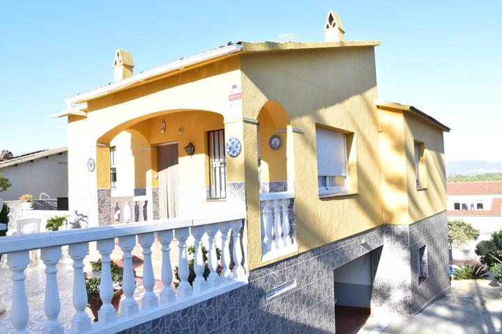 CASA CON PISCINA EN OASIS VENDRELL photo 0