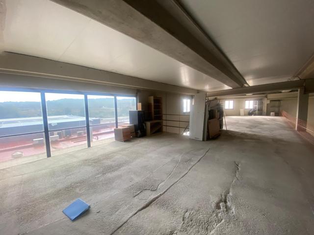 VENTA NAVE DE 1.000M EN BELLVEI photo 0