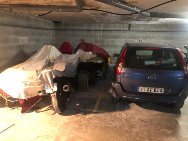 Plaza de parking a la venta en Segur de Calafell photo 0