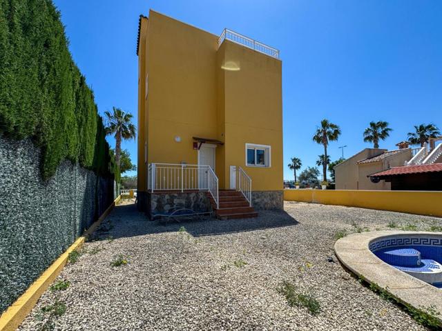 Villa en El Raso, Guardamar del Segura photo 0