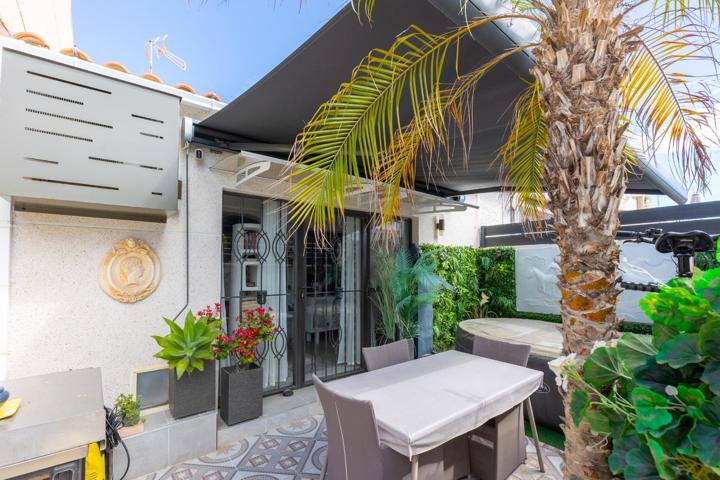 ¡Oportunidad en El Chaparral, Torrevieja! Bungalow reformado con gran terraza y jacuzzi photo 0