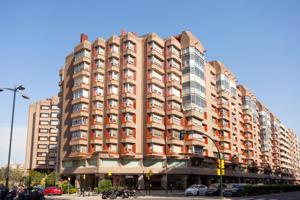 PISO EN VENTA EN TENOR FLETA photo 0