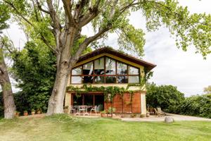 CHALET EN VENTA CON CASA DE INVITADOS EN CAMINO DE SANTA BARBARA photo 0