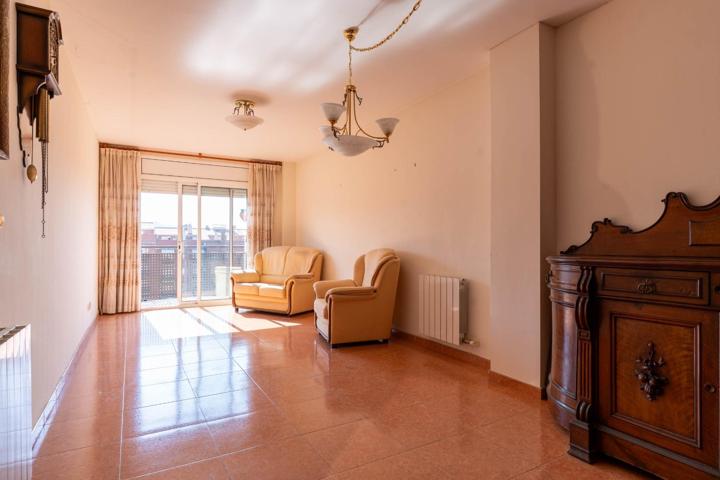 Dúplex en Venta en Olesa de Montserrat, Baix Llobregat Nord photo 0
